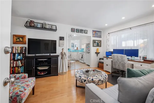 $2,949,000 | 401 Arenoso Lane, San Clemente, CA 92672