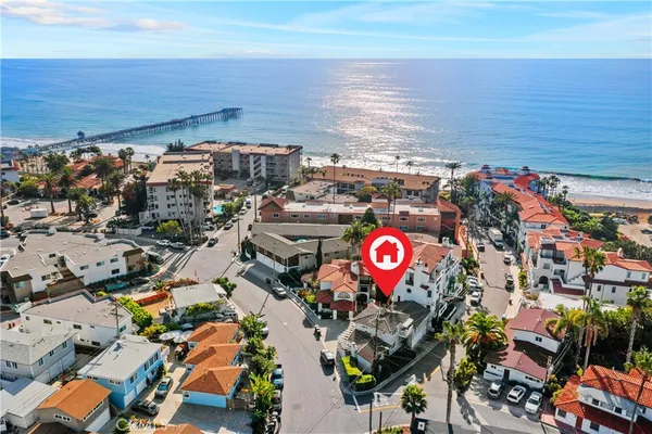 $2,949,000 | 401 Arenoso Lane, San Clemente, CA 92672
