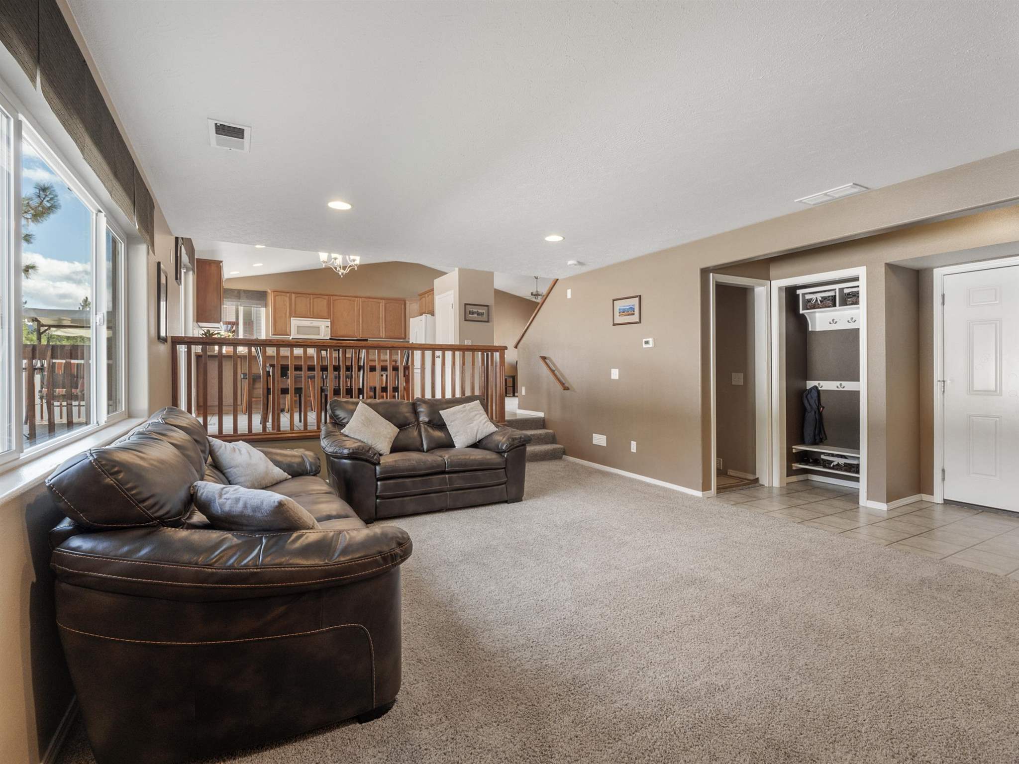 4023 South Bates Road Spokane Valley, WA 99206 - Photo 11 of 40 Gallery Image 11