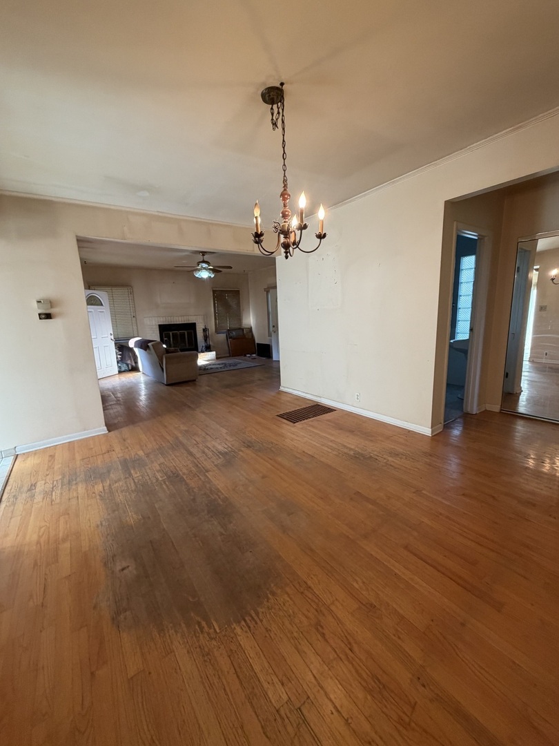 800 South River Road Fox River Grove, IL 60021 - Photo 21 of 30 Gallery Image 21