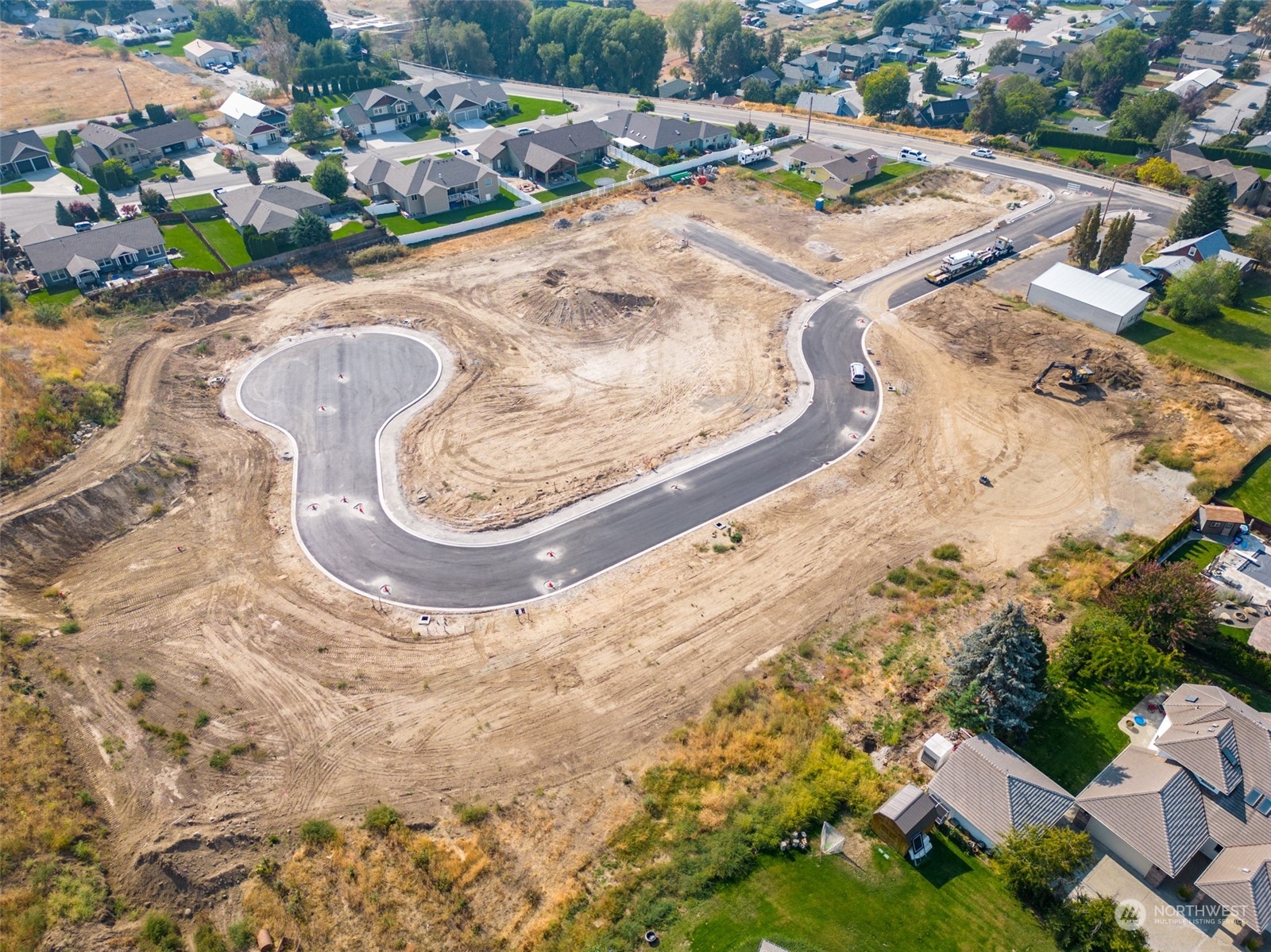 124 Freedom Hills Cashmere, WA 98815 - Photo 3 of 27 a view of a swimming pool