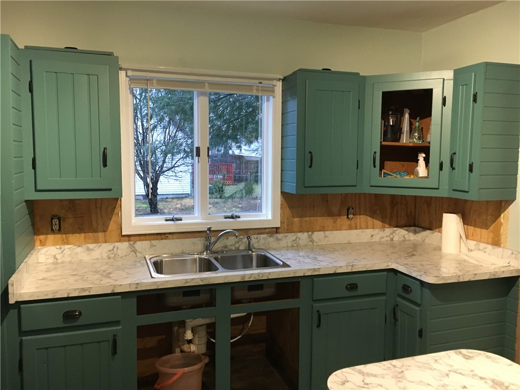 158 Slater Park Avenue, Unit 1 Pawtucket, RI 02861 - Photo 2 of 25 Kitchen
