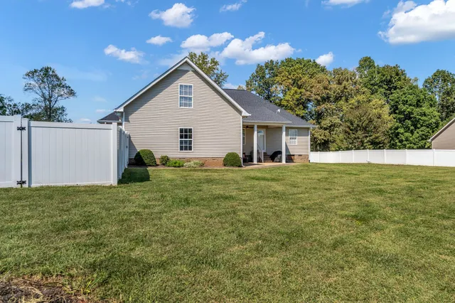 $489,871 | 140 Mount Olivet Road, Wartrace, TN 37183