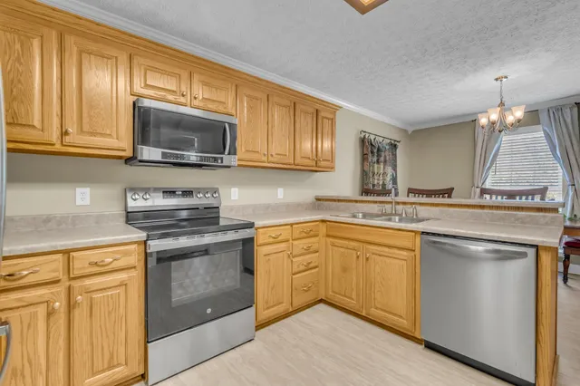 $489,871 | 140 Mount Olivet Road, Wartrace, TN 37183