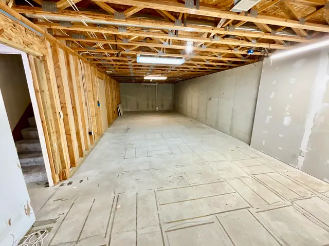 $239,900 | 704 Bayberry Lane, Otsego, MI 49078