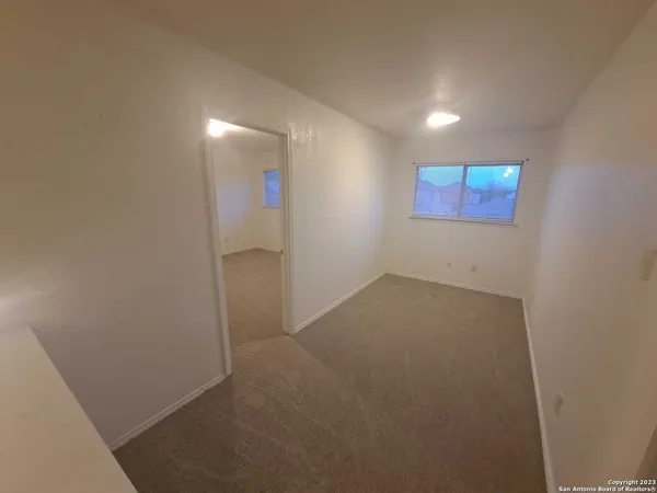 $1,825 | 10831 Larsen Cavern, San Antonio, TX 78254