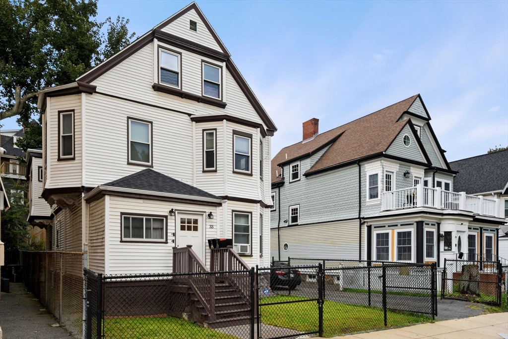 33 Waumbeck Street Boston, MA 02121 - Photo 1 of 34
