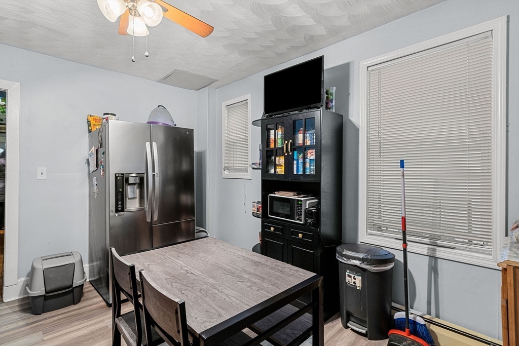 33 Waumbeck Street Boston, MA 02121 - Photo 23 of 34