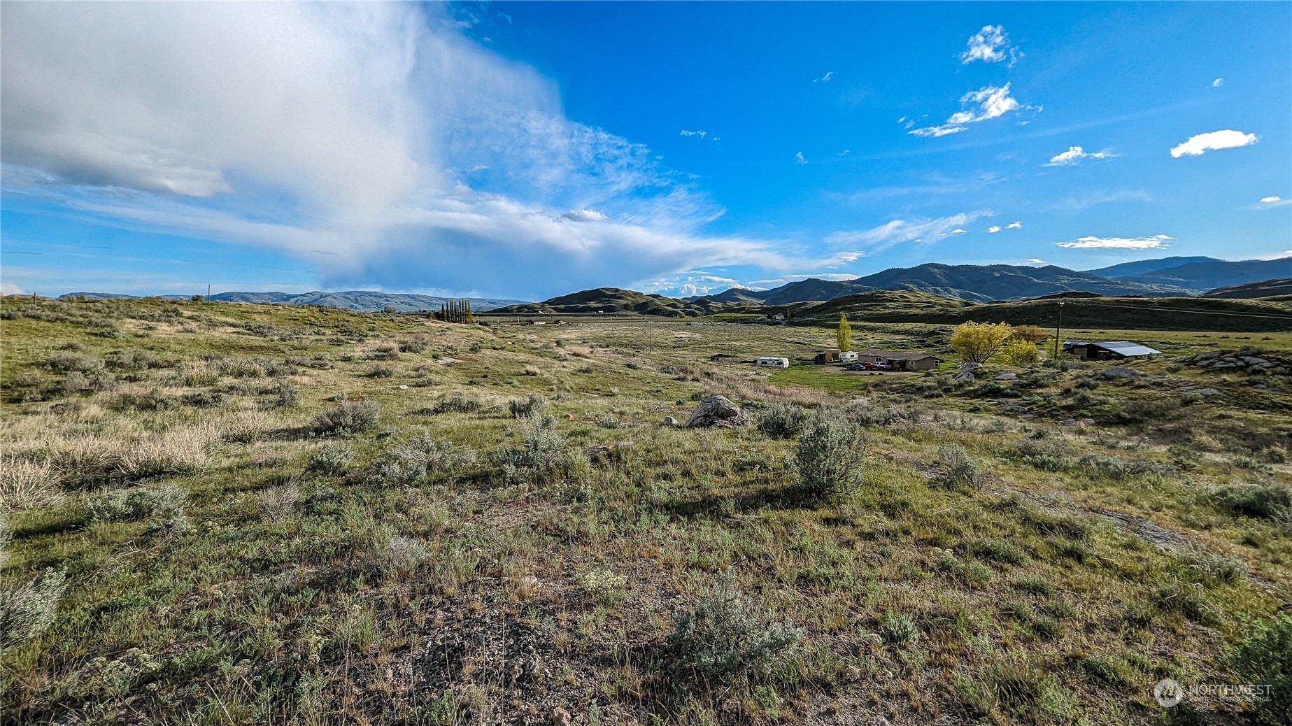 255 Riverside Cutoff Road Riverside, WA 98849 - Photo 14 of 40 a view of lake and mountain