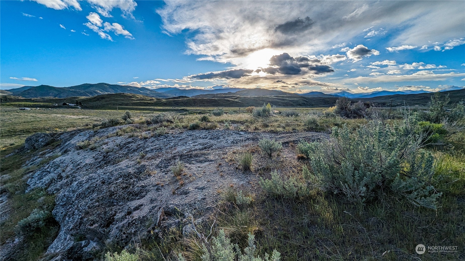 255 Riverside Cutoff Road Riverside, WA 98849 - Photo 20 of 40 a view of lake with mountain
