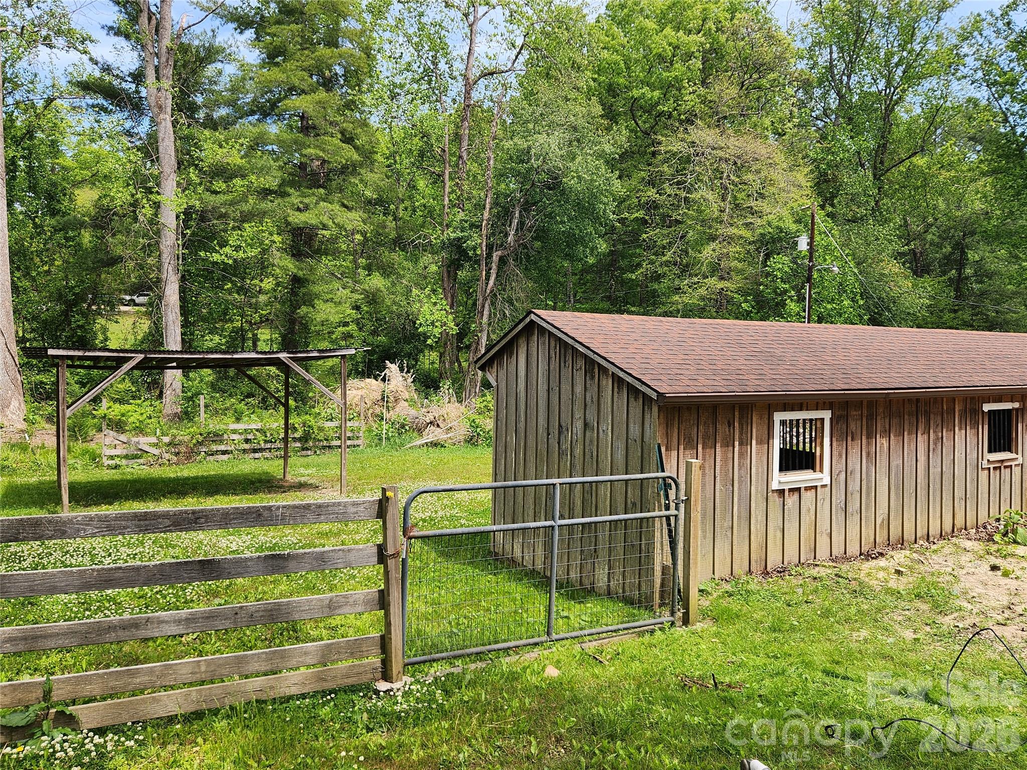28 Cathys Cove Road Hendersonville, NC 28792 - Photo 40 of 42
