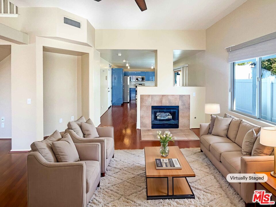 42 Parterre Avenue Foothill Ranch, CA 92610 - Photo 2 of 21