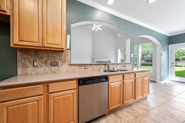 $380,000 | 6411 Greencreek Meadows Lane, Spring, TX 77379