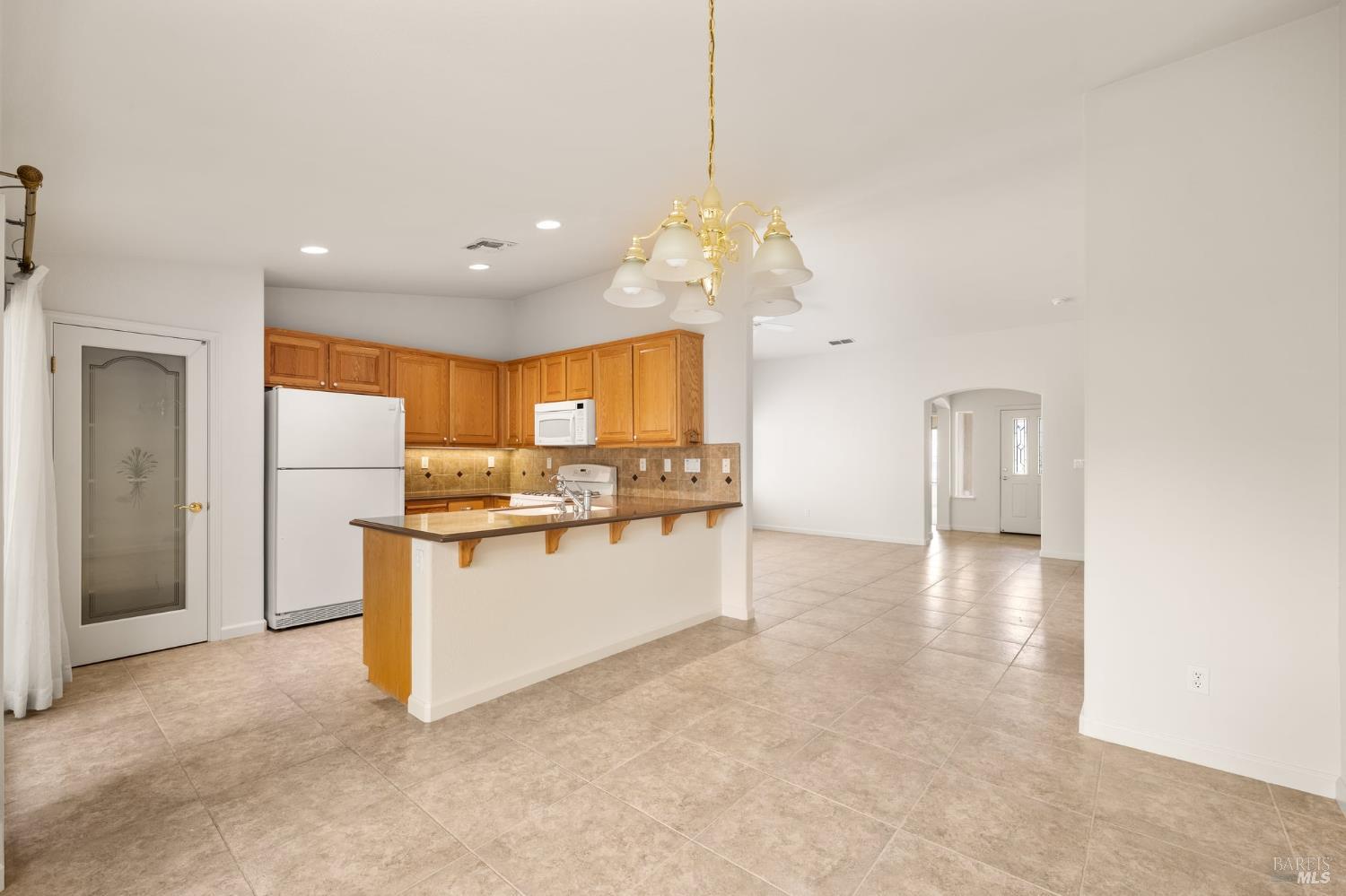 221 Riverside Drive Rio Vista, CA 94571 - Photo 12 of 32