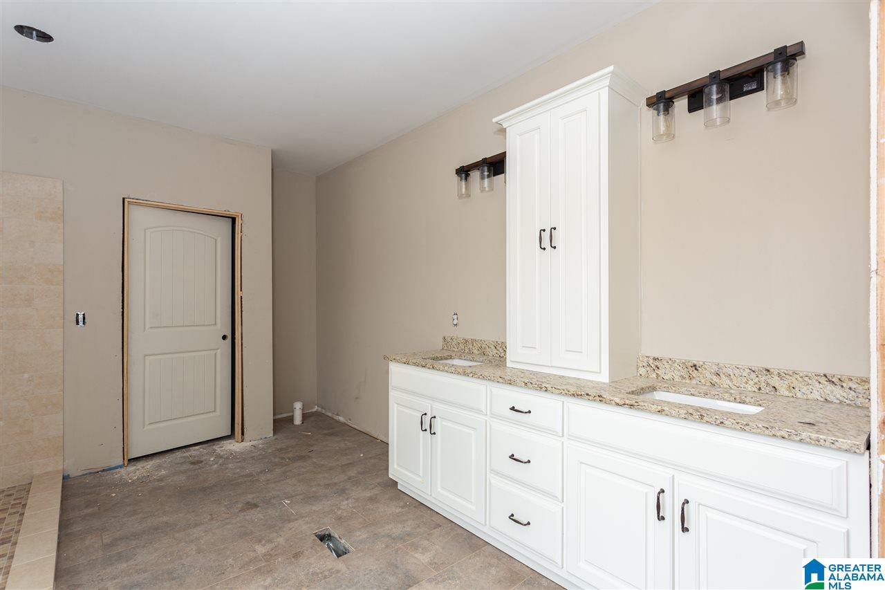 2252 Alabama Avenue Oneonta, AL 35121 - Photo 12 of 16