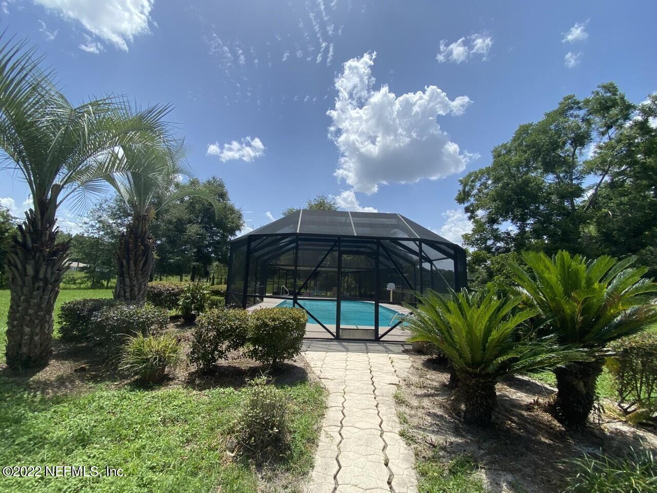2964 Campbell Road Middleburg, FL 32068 - Photo 62 of 85 Screened pool