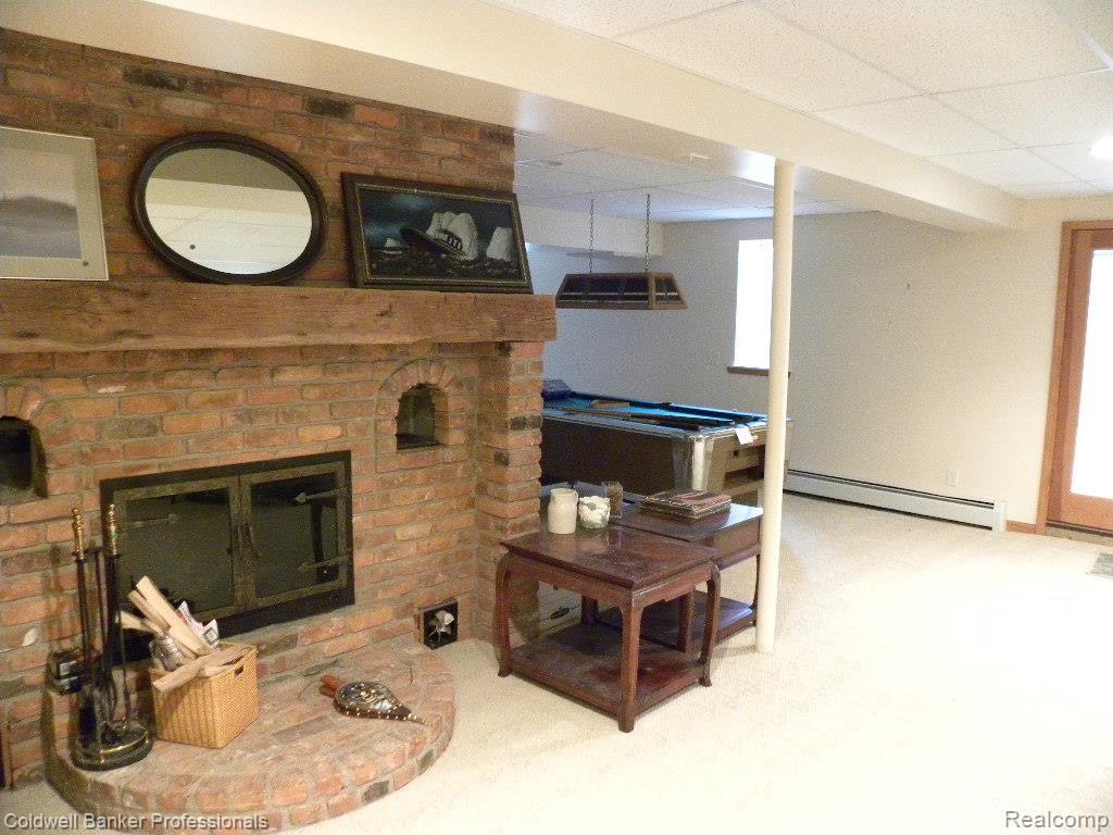1597 Sexton Road Howell, MI 48843 - Photo 21 of 24 SEXTON 1597 LL FIREPLACE.jpg