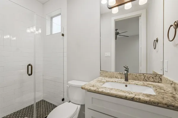 $2,700 | 2441 Charleston Street, Unit A, Houston, TX 77021