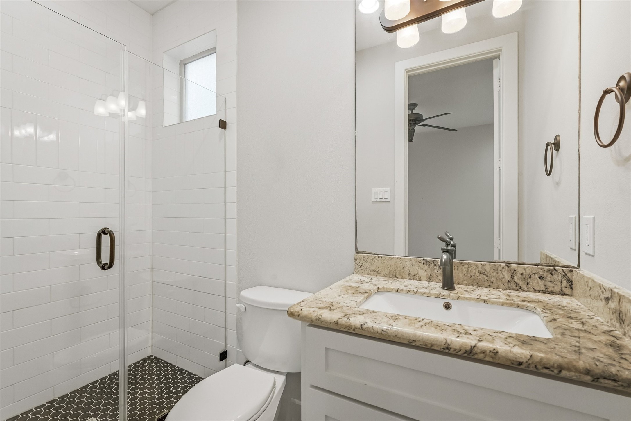 2441 Charleston Street, Unit A Houston, TX 77021 - Photo 4 of 25