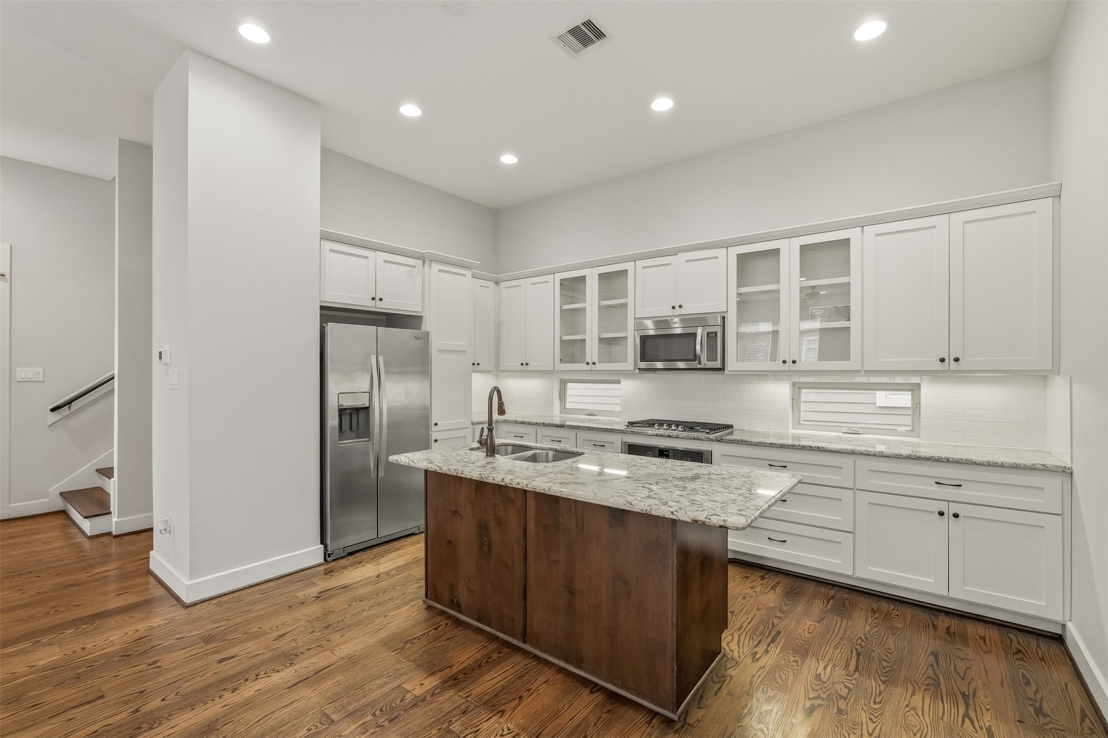 2441 Charleston Street, Unit A Houston, TX 77021 - Photo 8 of 25