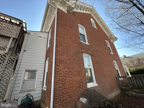 $229,000 | 234 South Washington Street, Greencastle, PA 17225