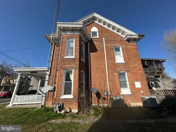 $199,000 | 234 South Washington Street, Greencastle, PA 17225