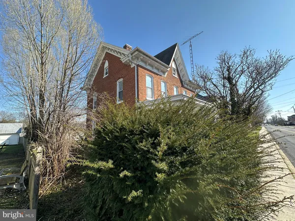 $199,000 | 234 South Washington Street, Greencastle, PA 17225