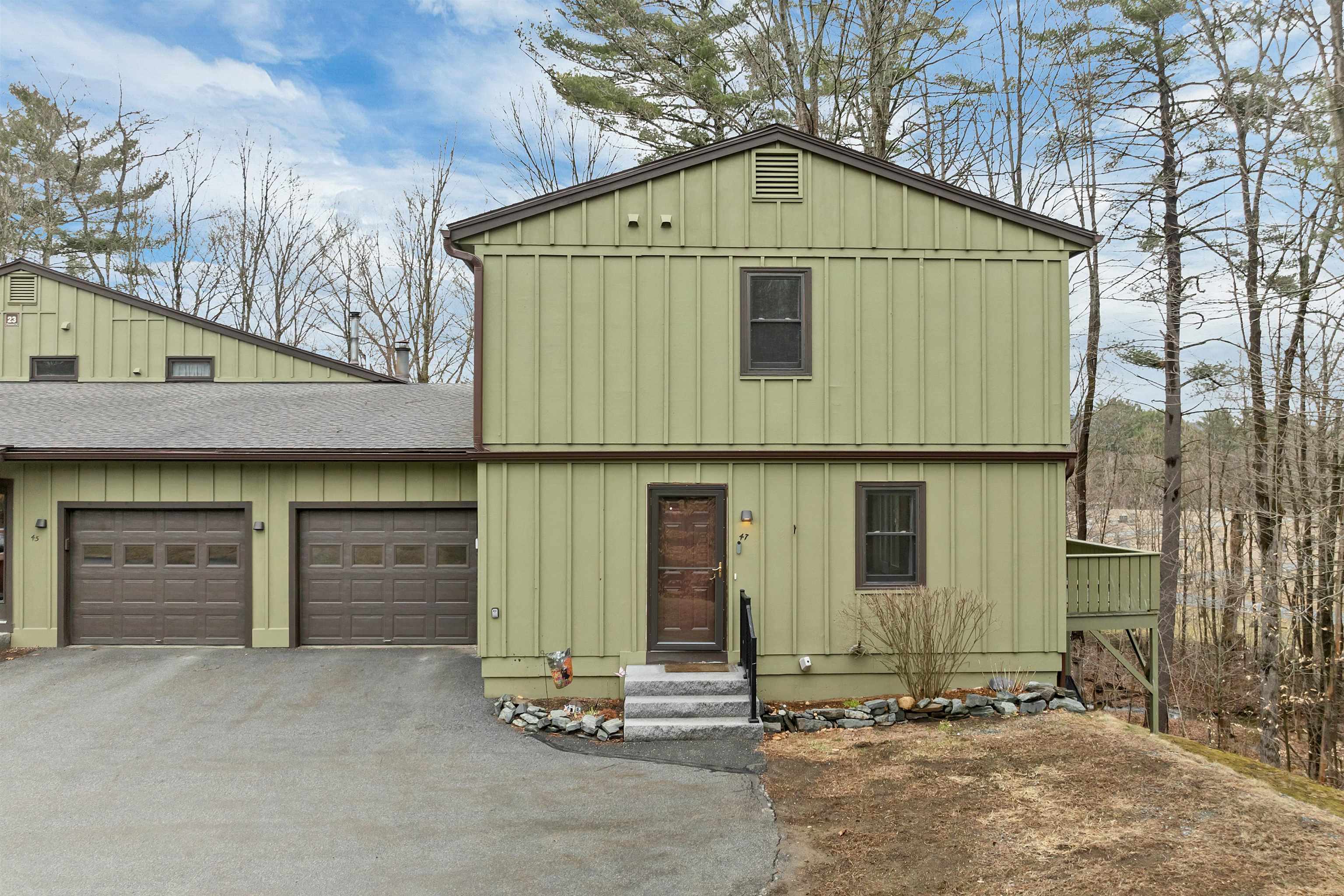 23 Pleasant Street, Unit 47 Lebanon, NH 03784 - Photo 2 of 37