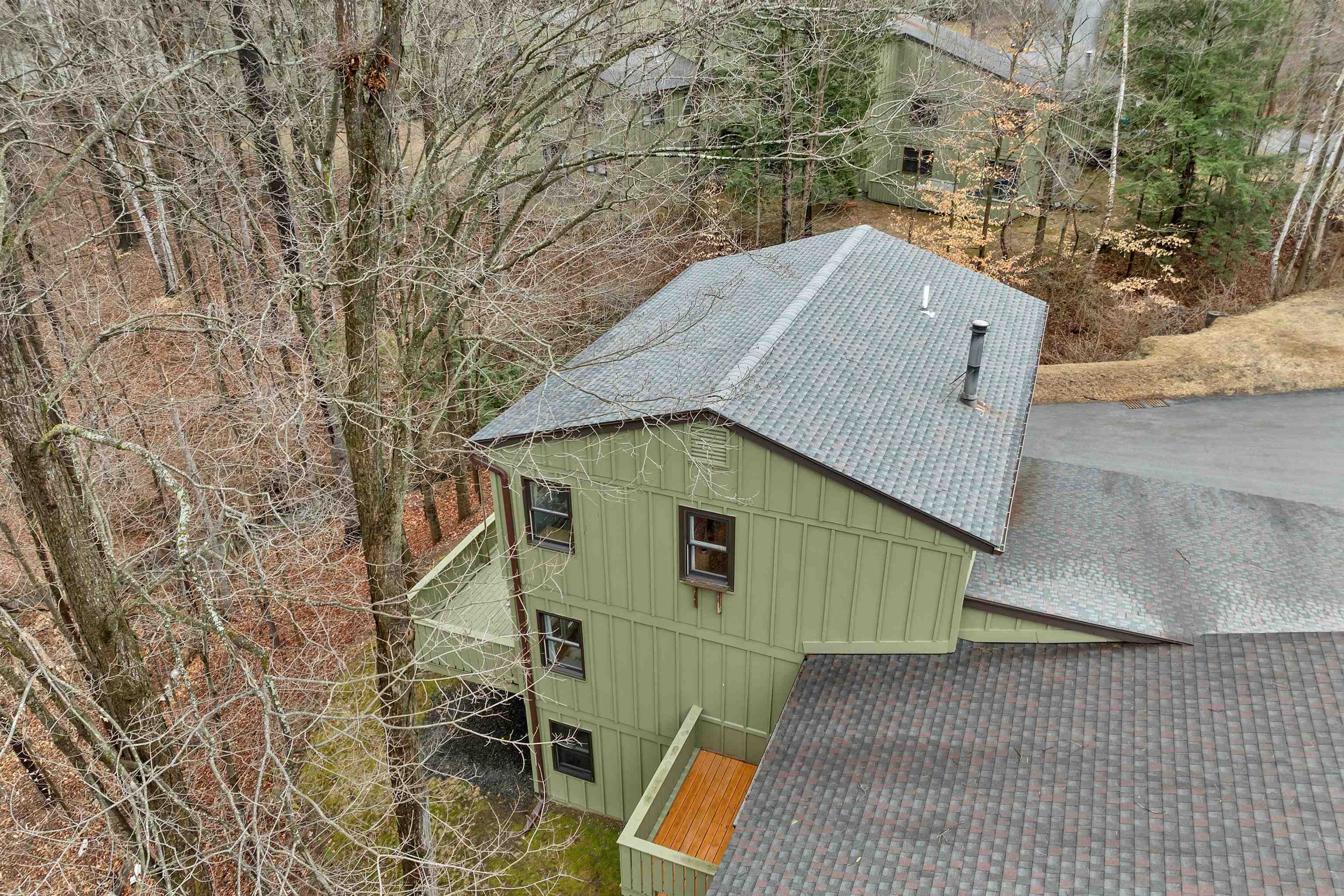 23 Pleasant Street, Unit 47 Lebanon, NH 03784 - Photo 3 of 37