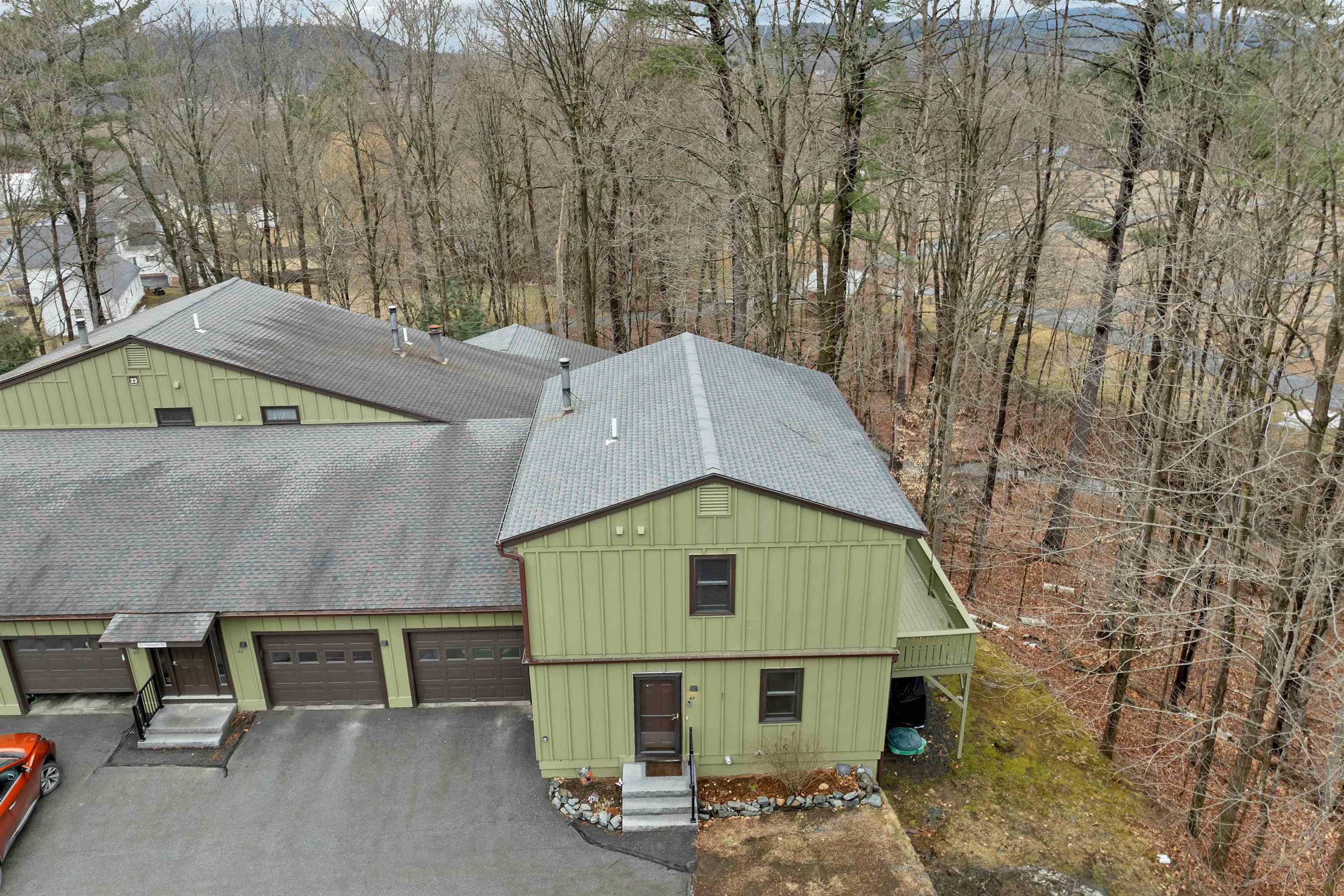 23 Pleasant Street, Unit 47 Lebanon, NH 03784 - Photo 33 of 37
