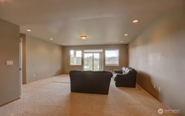 $4,400 | 421 West Lake Isabella Loop, Shelton, WA 98584