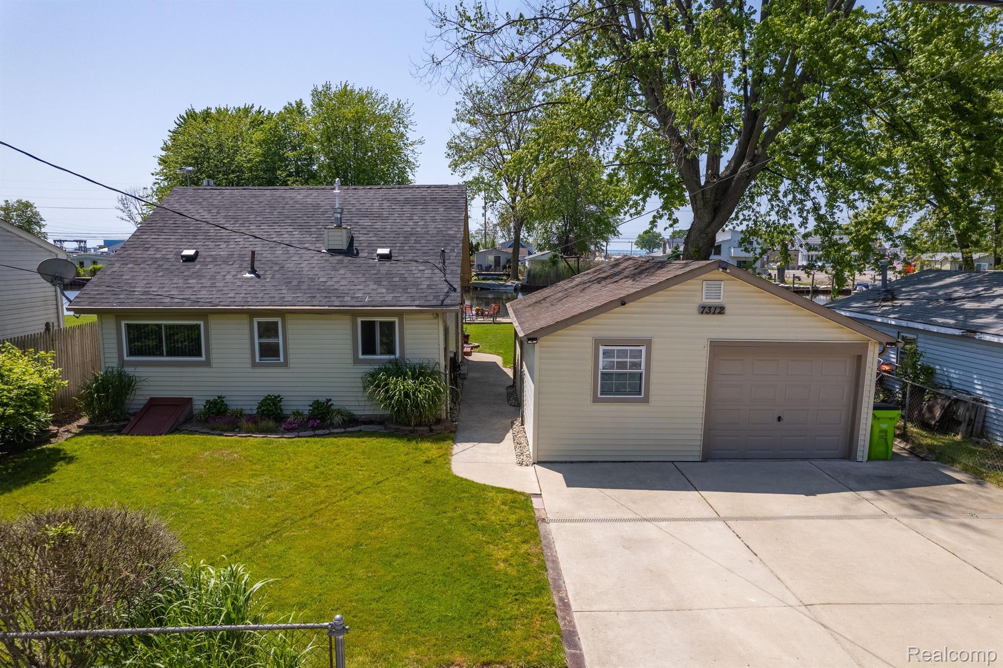 7312 Bealane Road Algonac, MI 48001 - Photo 1 of 35 Gallery Image 1