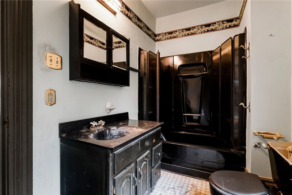 707 Marin Street Corning, CA 96021 - Photo 27 of 35