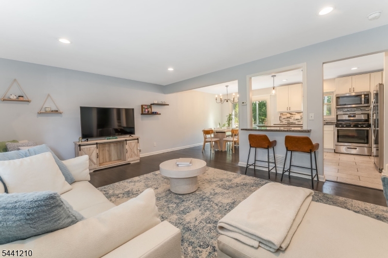 356 South Branch Road Hillsborough, NJ 08844 - Photo 10 of 45