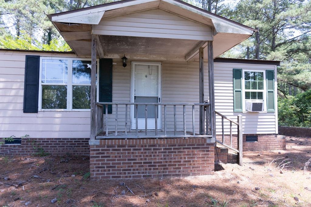 1175 Pond View Road Manning, SC 29102 - Photo 3 of 21