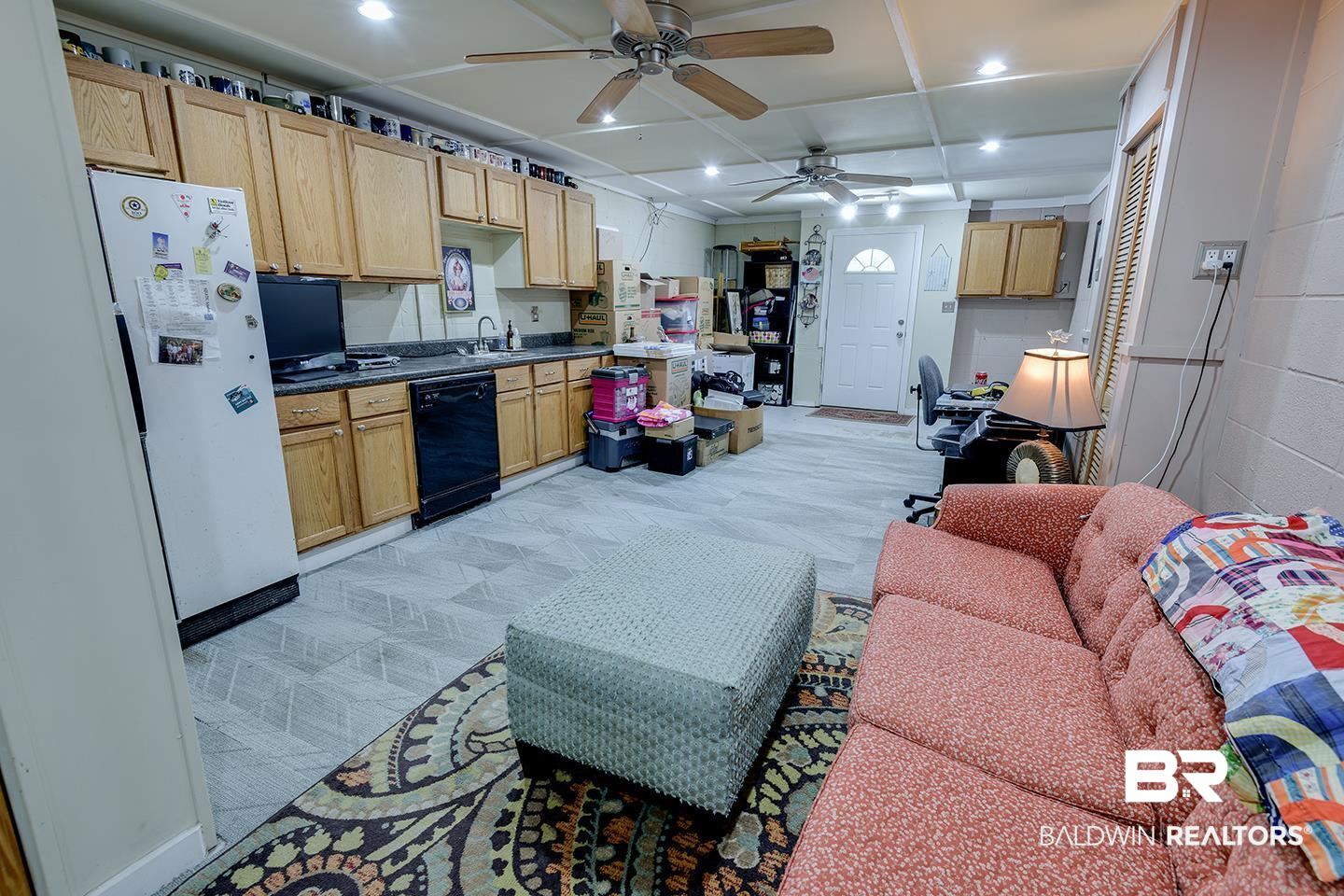 710 South Mobile Street, Unit 39 Fairhope, AL 36532 - Photo 3 of 40