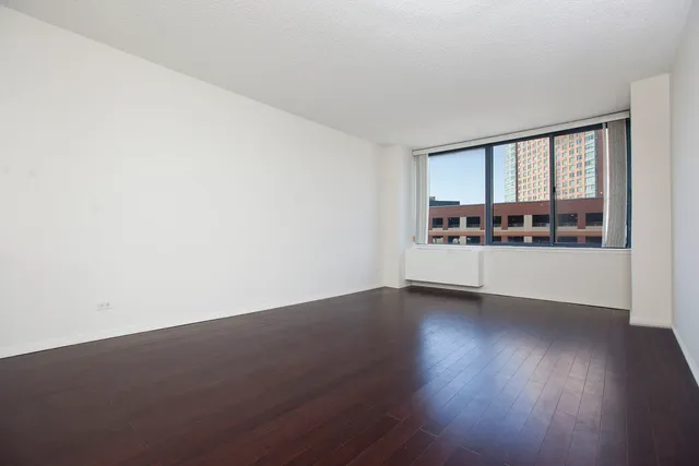 $533,000 | 62-54 97th Place, Unit 4G | Rego Park