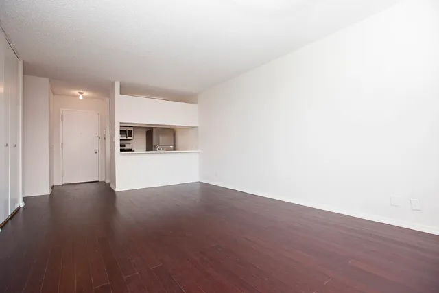 $533,000 | 62-54 97th Place, Unit 4G | Rego Park