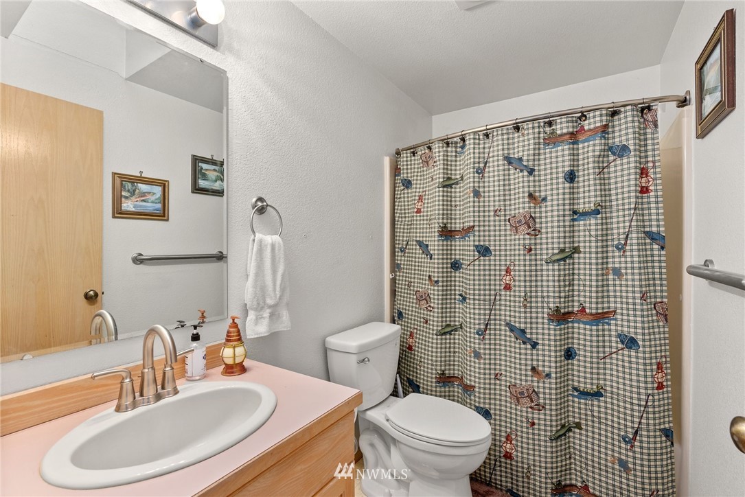 9248 Gastaeson Lane Southwest Rochester, WA 98579 - Photo 22 of 29 Gallery Image 22
