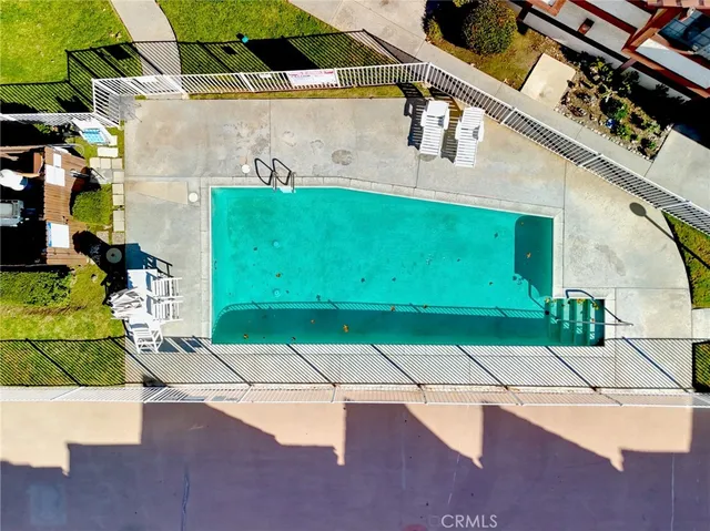 $725,000 | 9325 Sunland Park Drive, Unit 23, Sun Valley, CA 91352