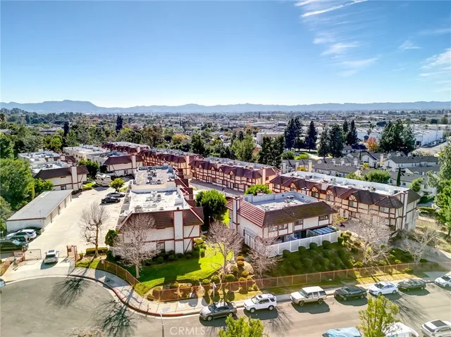 $725,000 | 9325 Sunland Park Drive, Unit 23, Sun Valley, CA 91352