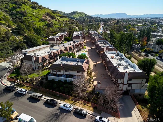 $725,000 | 9325 Sunland Park Drive, Unit 23, Sun Valley, CA 91352