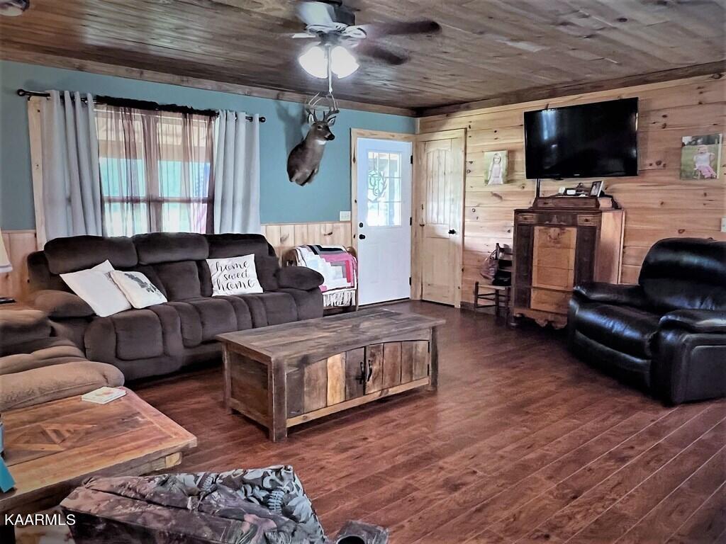 608 Ike Rich Road Jamestown, TN 38556 - Photo 14 of 58 210951_51