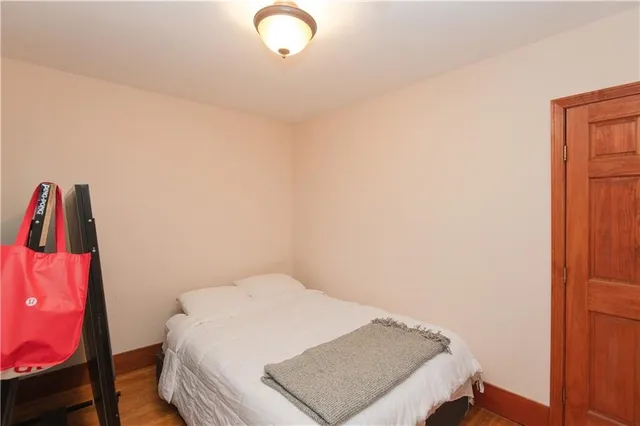 $3,500 | 556 East Main Road, Middletown, RI 02842