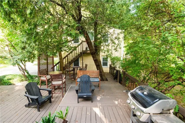 $3,500 | 556 East Main Road, Middletown, RI 02842