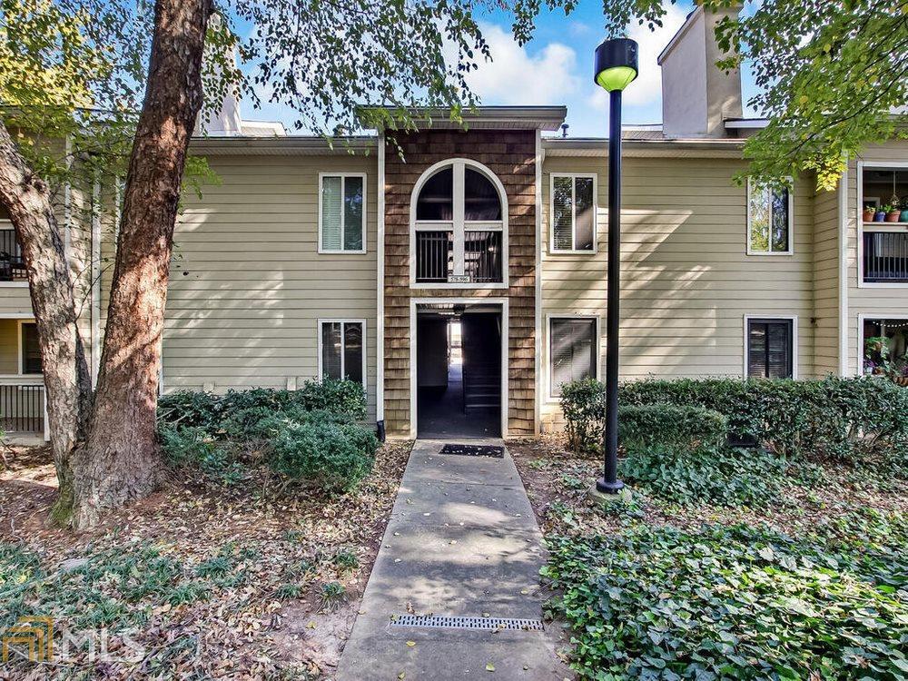 588 Emory Oaks Way Decatur, GA 30033 - Photo 1 of 1