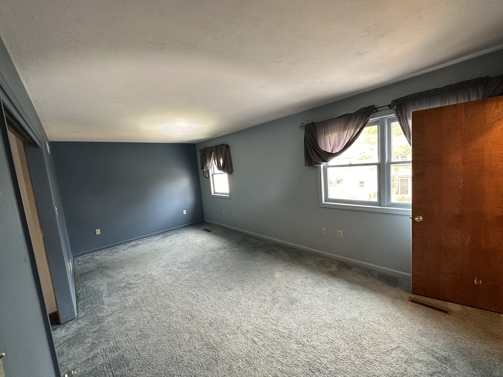 447 Stafford Road, Unit C4 Tiverton, RI 02878 - Photo 17 of 34 Gallery Image 17