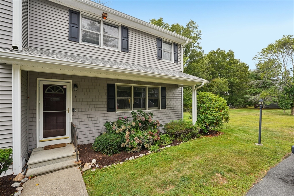 447 Stafford Road, Unit C4 Tiverton, RI 02878 - Photo 3 of 34 Gallery Image 3