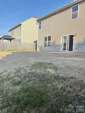 $2,400 | 142 Saye Place, Mooresville, NC 28115