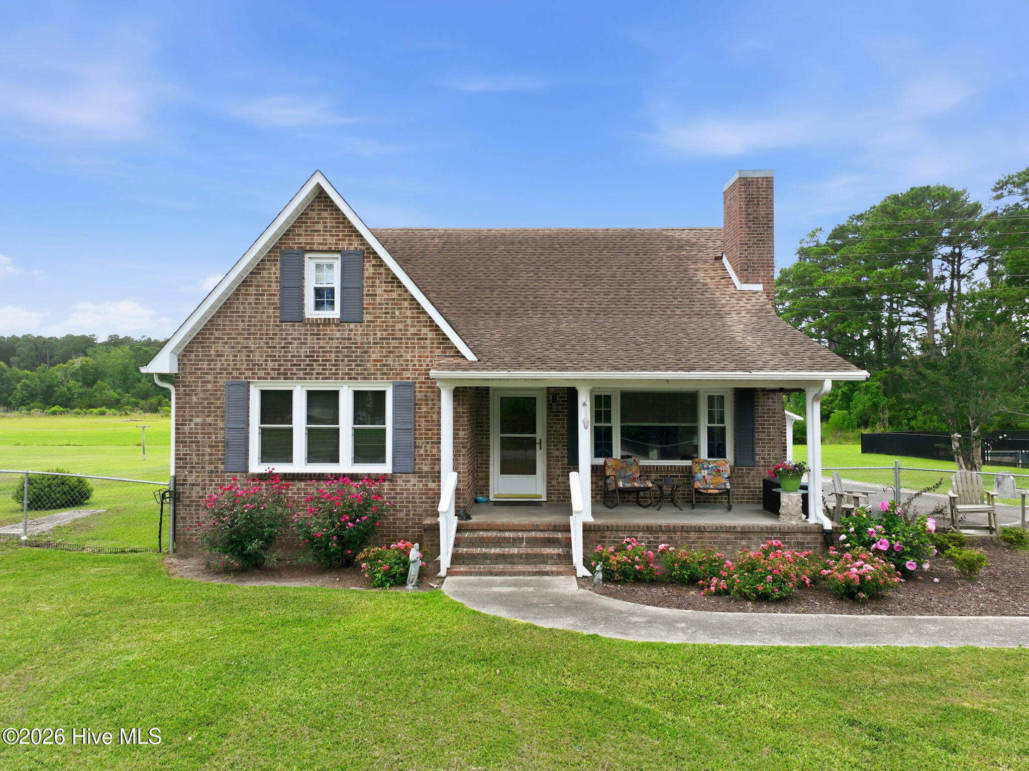 534 Gillikin Road Beaufort, NC 28516 - Photo 2 of 30 Front Elevation
